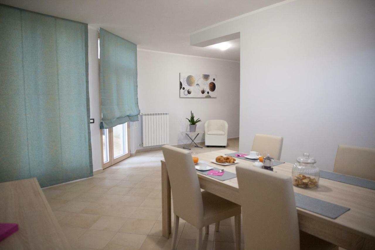 Le Colonne Bed and Breakfast Cassino Εξωτερικό φωτογραφία