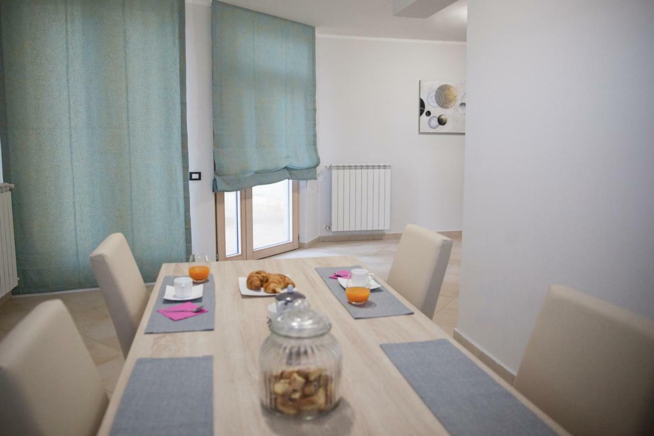 Le Colonne Bed and Breakfast Cassino Εξωτερικό φωτογραφία